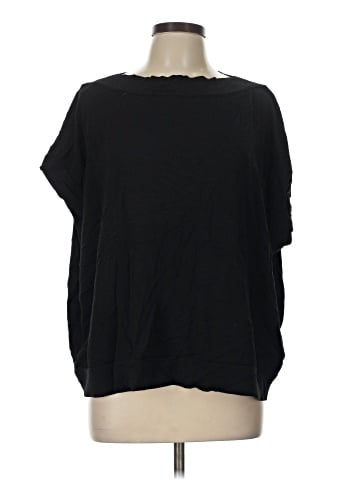 Entro Poncho (view 1)