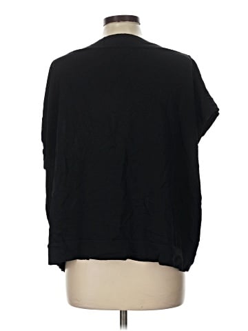 Entro Poncho (view 2)