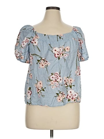 a.n.a. A New Approach Short Sleeve Blouse (view 1)