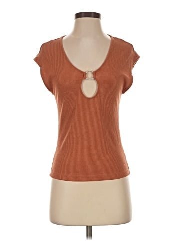 Chaser Short Sleeve Top (view 1)