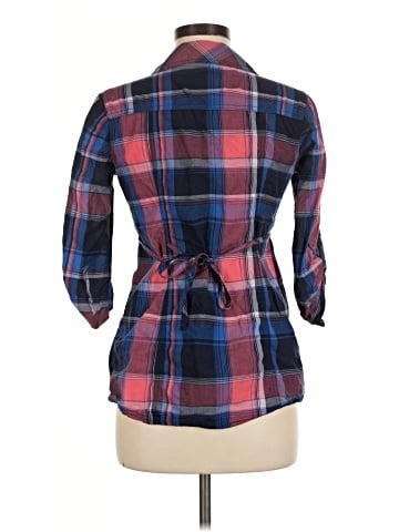 Garage 3/4 Sleeve Button-Down Shirt (view 2)