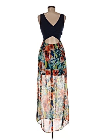 Le Lis Casual Dress (view 2)