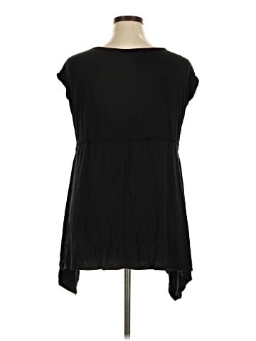 Studio M Sleeveless T-Shirt (view 2)