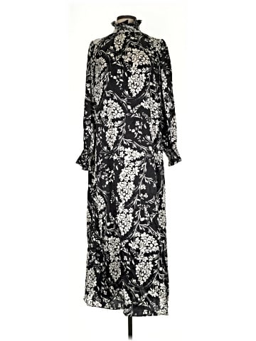 Hunter Bell Casual Dress (view 1)