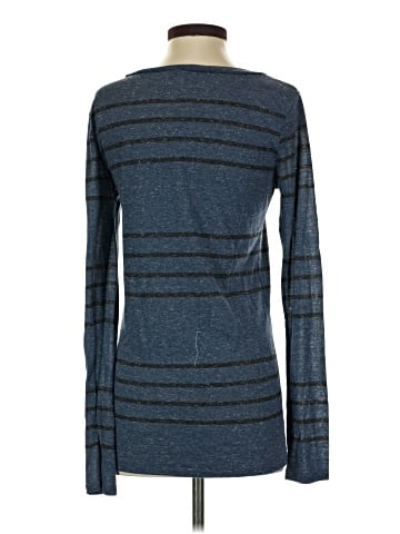 Victoria's Secret Long Sleeve T-Shirt (view 2)