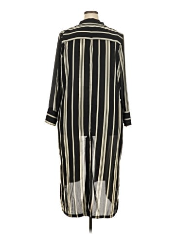 Charlotte Russe Kimono (view 2)