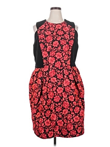 Carmen Marc Valvo Cocktail Dress (view 1)