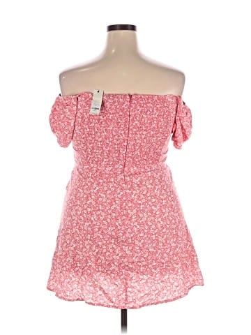 Francesca's Casual Dress (view 2)