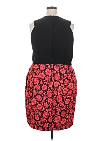 Carmen Marc Valvo Cocktail Dress (view 2)
