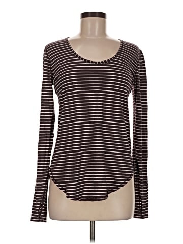 Lululemon Athletica Long Sleeve T-Shirt (view 1)