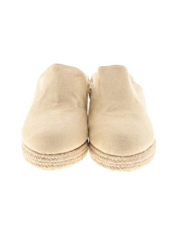 Unbranded Wedges (view 2)