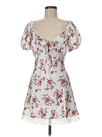 Forever 21 Casual Dress (view 1)