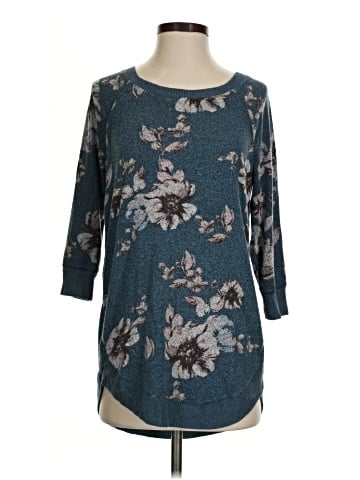 Maurices 3/4 Sleeve Top (view 1)