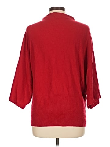 Prive Poncho (view 2)