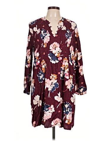 Old Navy Casual Dress (view 1)