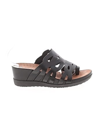 Baretraps Wedges (view 1)