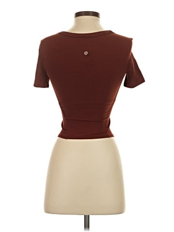 Lululemon Athletica Short Sleeve Turtleneck (view 2)
