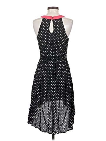 Lilka Sleeveless Top (view 2)