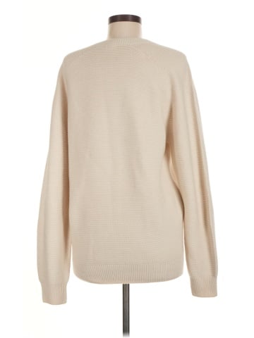 Uniqlo Turtleneck Sweater (view 2)