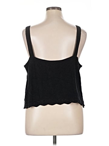 Old Navy Sleeveless Top (view 2)