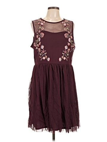 Xhilaration Casual Dress (view 1)