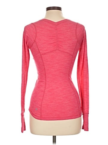 Lululemon Athletica Long Sleeve T-Shirt (view 2)