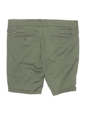 Vince. Khaki Shorts (view 2)