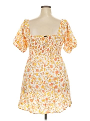 Billabong Casual Dress (view 2)