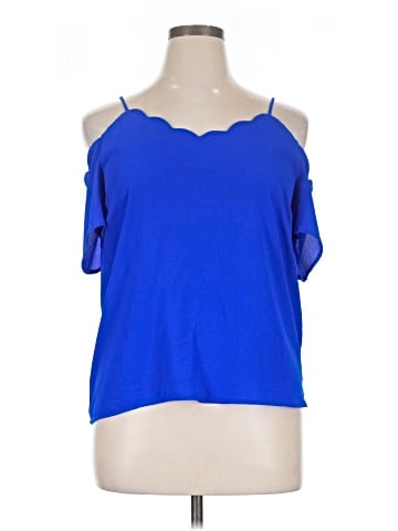 Monteau Short Sleeve Top (view 1)