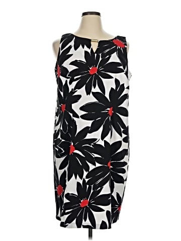 Ronni Nicole Cocktail Dress (view 1)