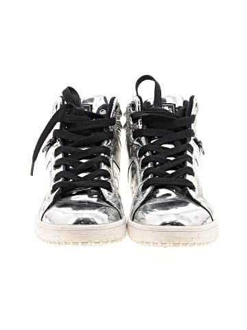 Gotta Flurt Sneakers (view 2)