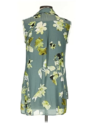 Simply Vera Vera Wang Sleeveless T-Shirt (view 2)