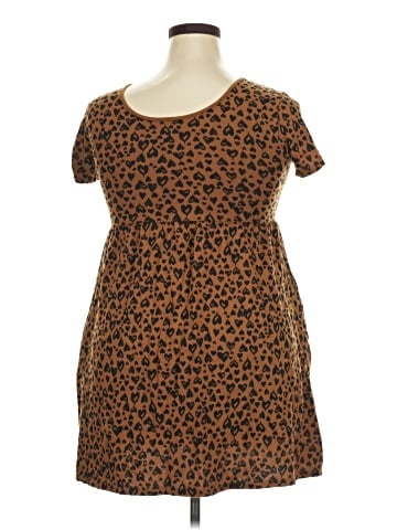 Old Navy Casual Dress (view 2)