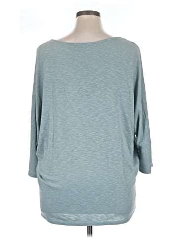 Laila Jayde 3/4 Sleeve T-Shirt (view 2)