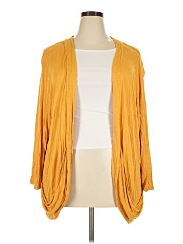 Torrid 3/4 Sleeve T-Shirt (view 1)