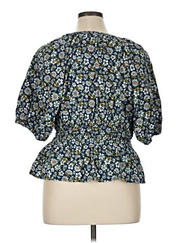 Old Navy Short Sleeve Blouse (view 2)