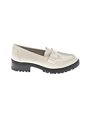 Old Navy Flats (view 1)