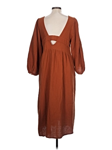 Madewell Lightspun V-Neck Midi Dress (view 2)