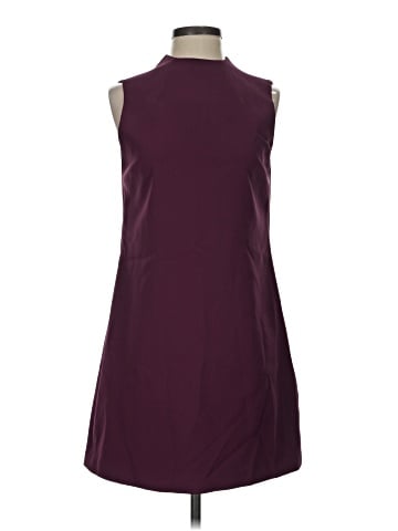 Alice + Olivia Casual Dress (view 1)