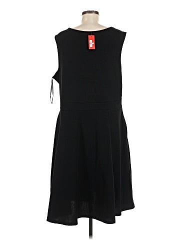 Molly & Isadora Casual Dress (view 2)