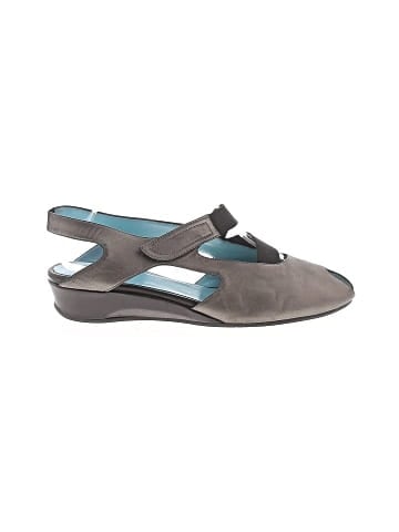 Thierry Rabotin Wedges (view 1)