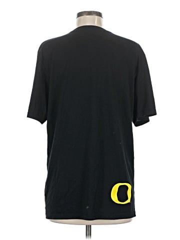 Nike Short Sleeve T-Shirt (view 2)