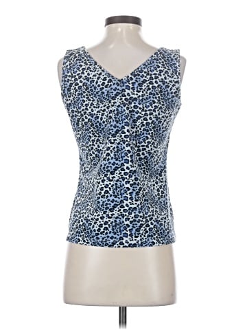 Women With Control Sleeveless Top (view 2)