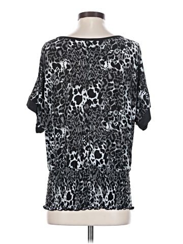Isabella Rodriguez Short Sleeve Blouse (view 2)