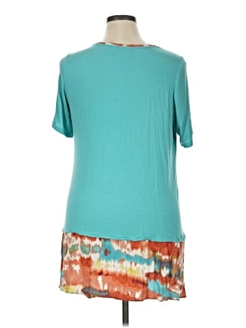 LOGO by Lori Goldstein Short Sleeve T-Shirt (view 2)