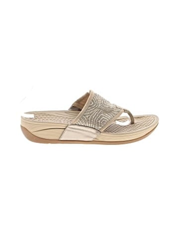 Baretraps Flip Flops (view 1)