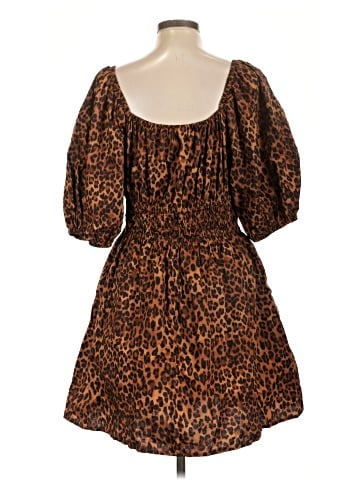 Old Navy Casual Dress (view 2)