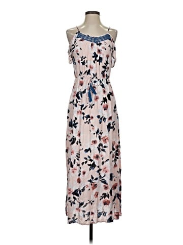Xhilaration Casual Dress (view 1)