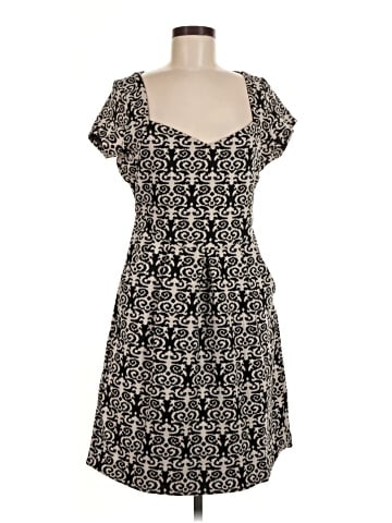 Deletta Casual Dress (view 1)