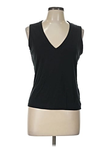 Universal Thread Sleeveless T-Shirt (view 1)